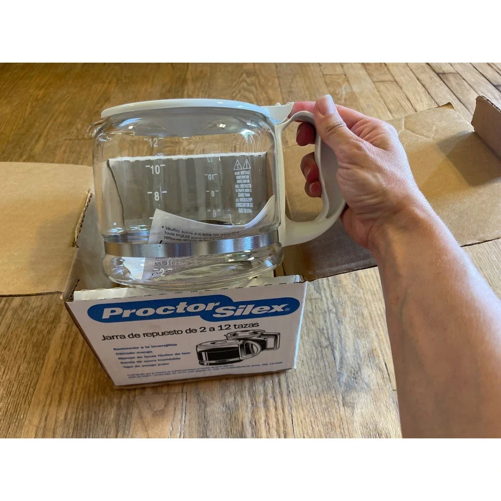NEW Proctor Silex 2-12 cup Replacement Coffee Carafe White Glass 88060